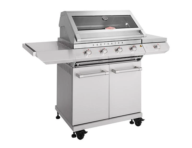 Beefeater 7000 Series Classic 4 Burner With Side Burner BBQ On Trolley 2 Beefeater 7000 Series Classic 4 Burner With Side Burner BBQ On Trolley - Image 2