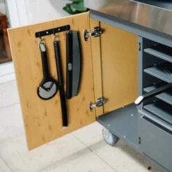 Everdure Pizza Rocker Cutter 5 Everdure Pizza Rocker Cutter -Joes BBQs Store EVERDURE Pizza Rocker Cutterpizza 533x 15c3ce52 3af5 441a b372 e9449b696529