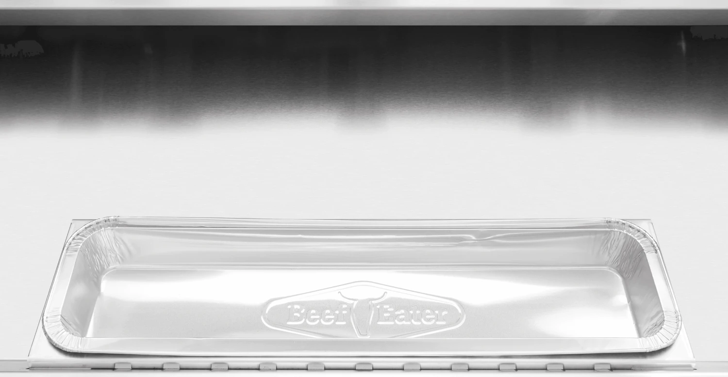 Beefeater 7000 Series Classic 4 Burner With Side Burner BBQ On Trolley 8 Beefeater 7000 Series Classic 4 Burner With Side Burner BBQ On Trolley - Image 8