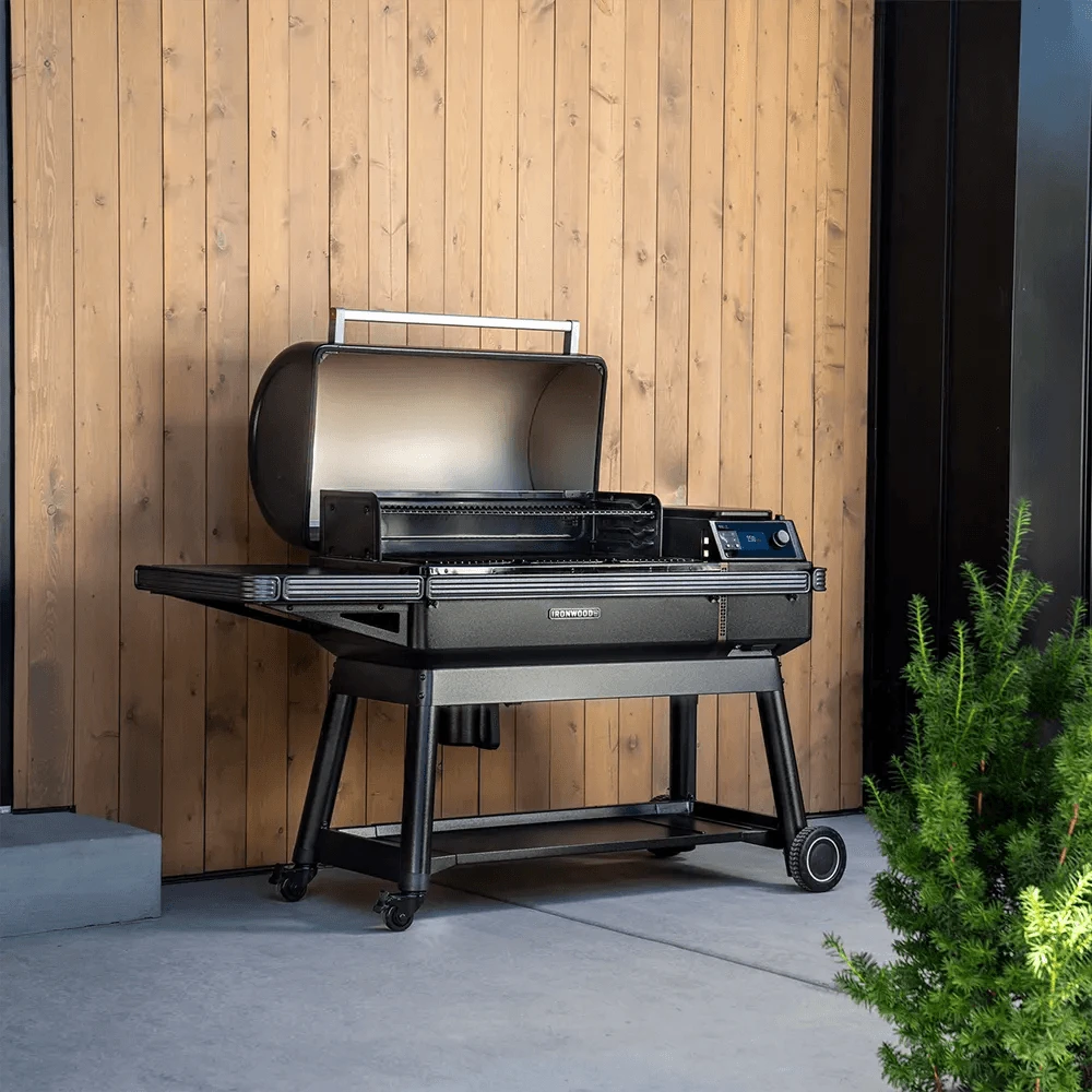 Traeger Ironwood XL Pellet Grill 8 Traeger Ironwood XL Pellet Grill - Image 8
