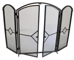 FireUp Opening Fire Screen With Gate