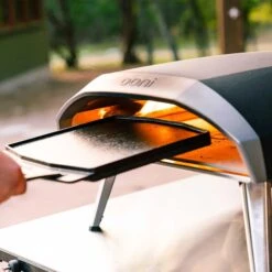 Ooni Dual-Sided Grizzler Plate With Stainless Steel Trivet -Joes BBQs Store OoniDual SidedGrizzlerPlatereadytogo