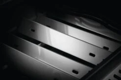 Napoleon Rogue RSE 625 5 Burner SS BBQ With Side Burner -Joes BBQs Store Rogue 1 Details SearPlates CastIronGrids e1cfcdac 4277 404e aedd 2a737dc00045