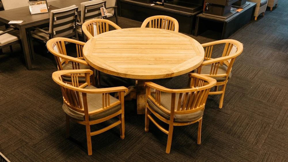 Shelta Segovia 7 Piece Dining Setting With Round Table 1 Shelta Segovia 7 Piece Dining Setting With Round Table