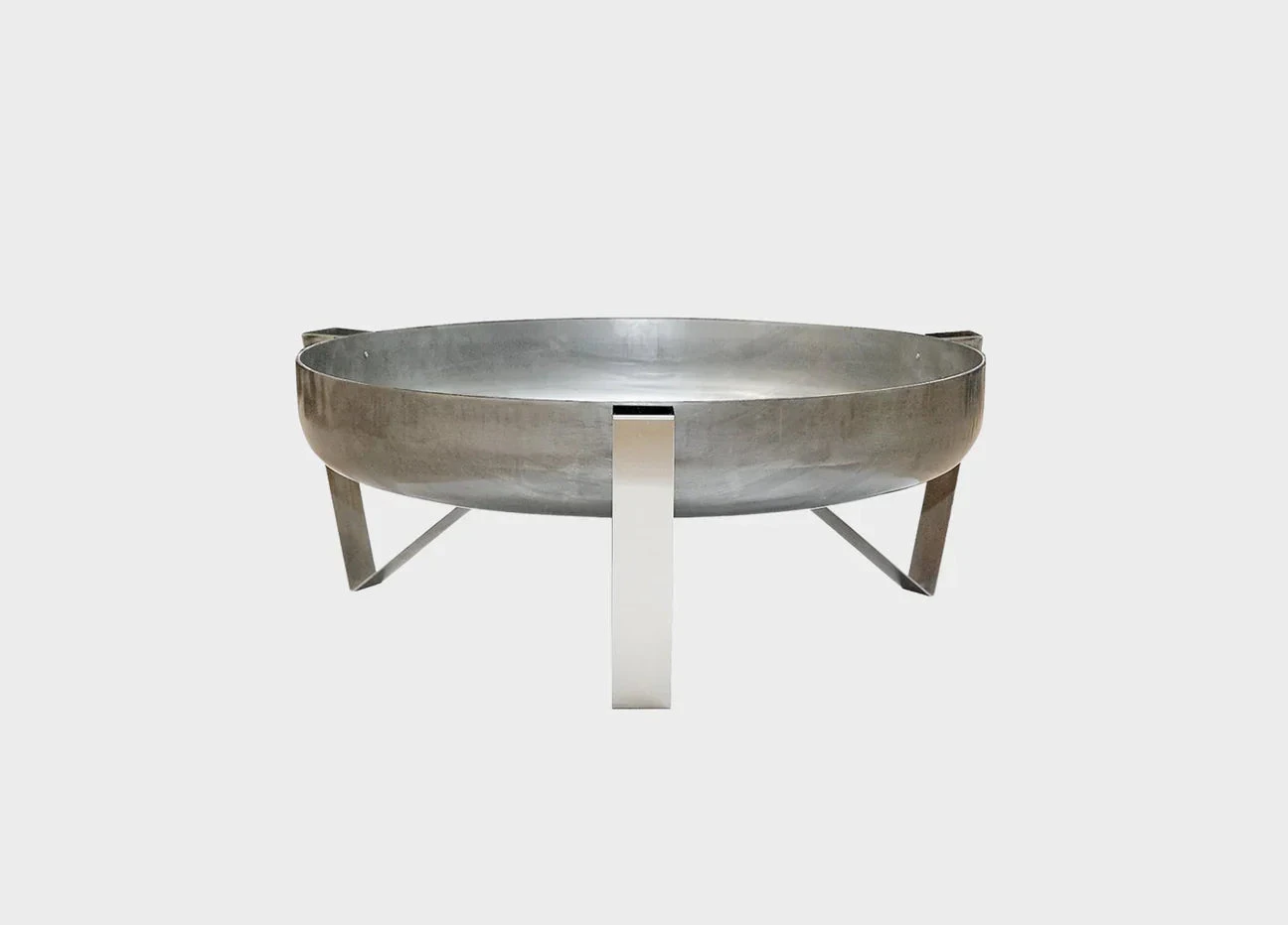 Alfred Riess Tashkooh Steel Fire Pit - Medium 1 Alfred Riess Tashkooh Steel Fire Pit - Medium