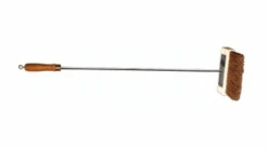 Outdoor Magic XL 1400mm Timber Handle Brush